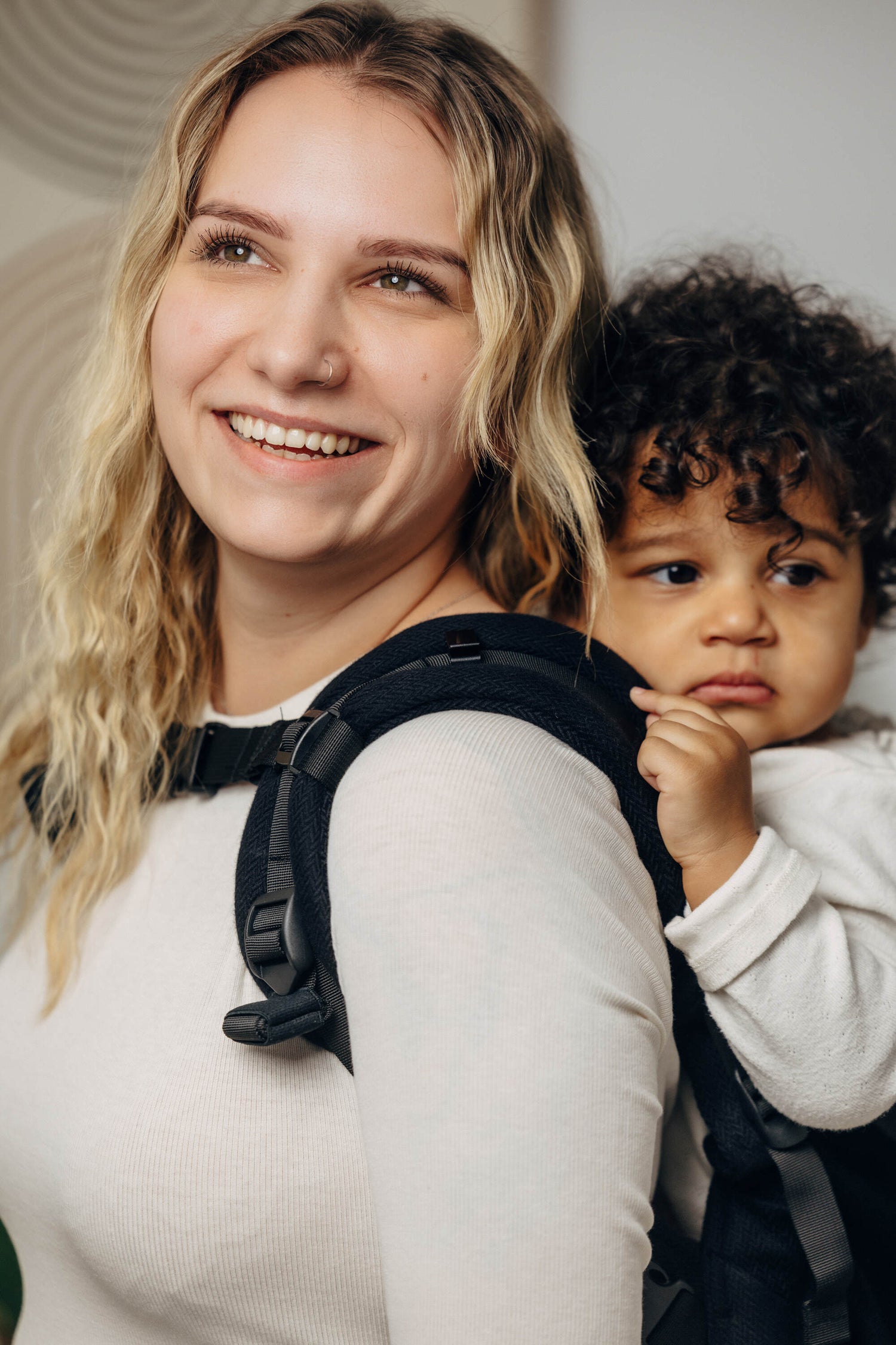 LennyLamb LennyPreschool Kleinkindtragehilfe - Little Herringbone Ebony Black