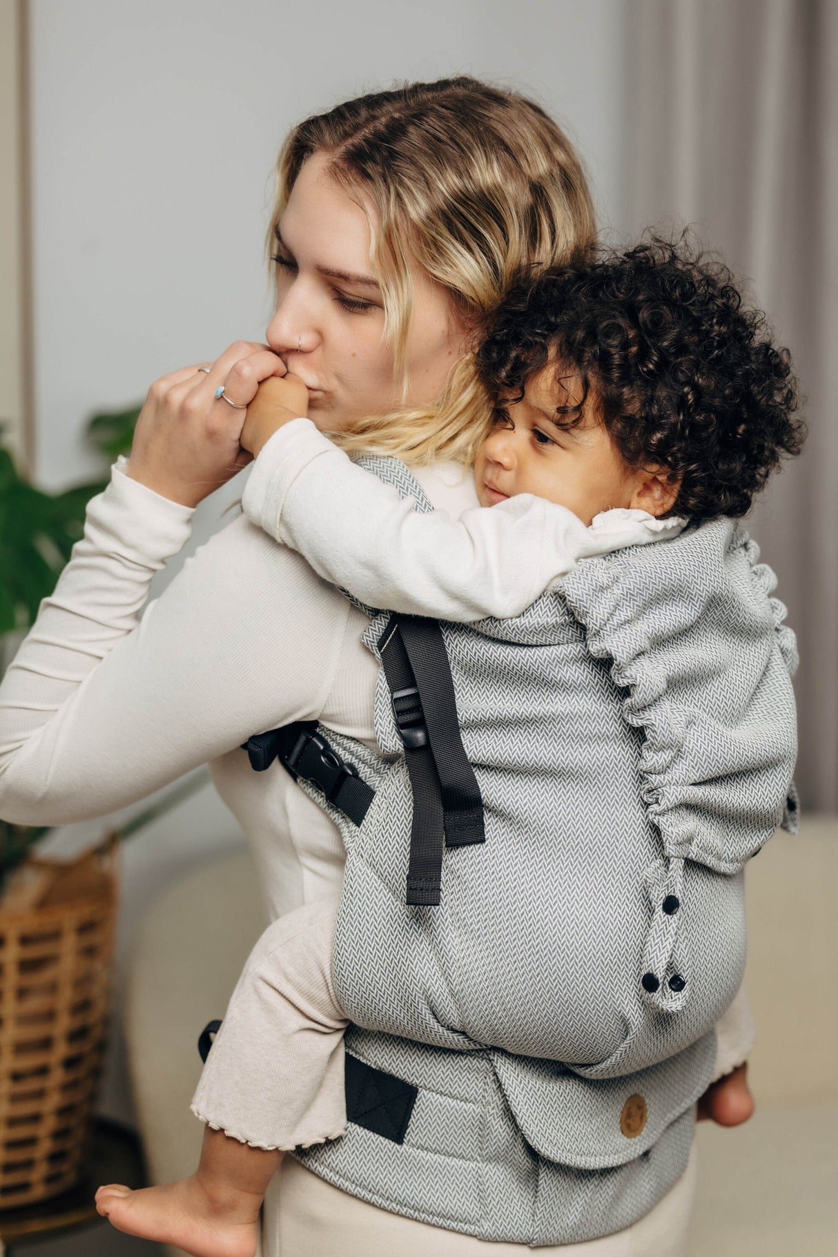 LennyLamb LennyPreschool (bis zu 30kg) - Kleines Fischgrätmuster Grau