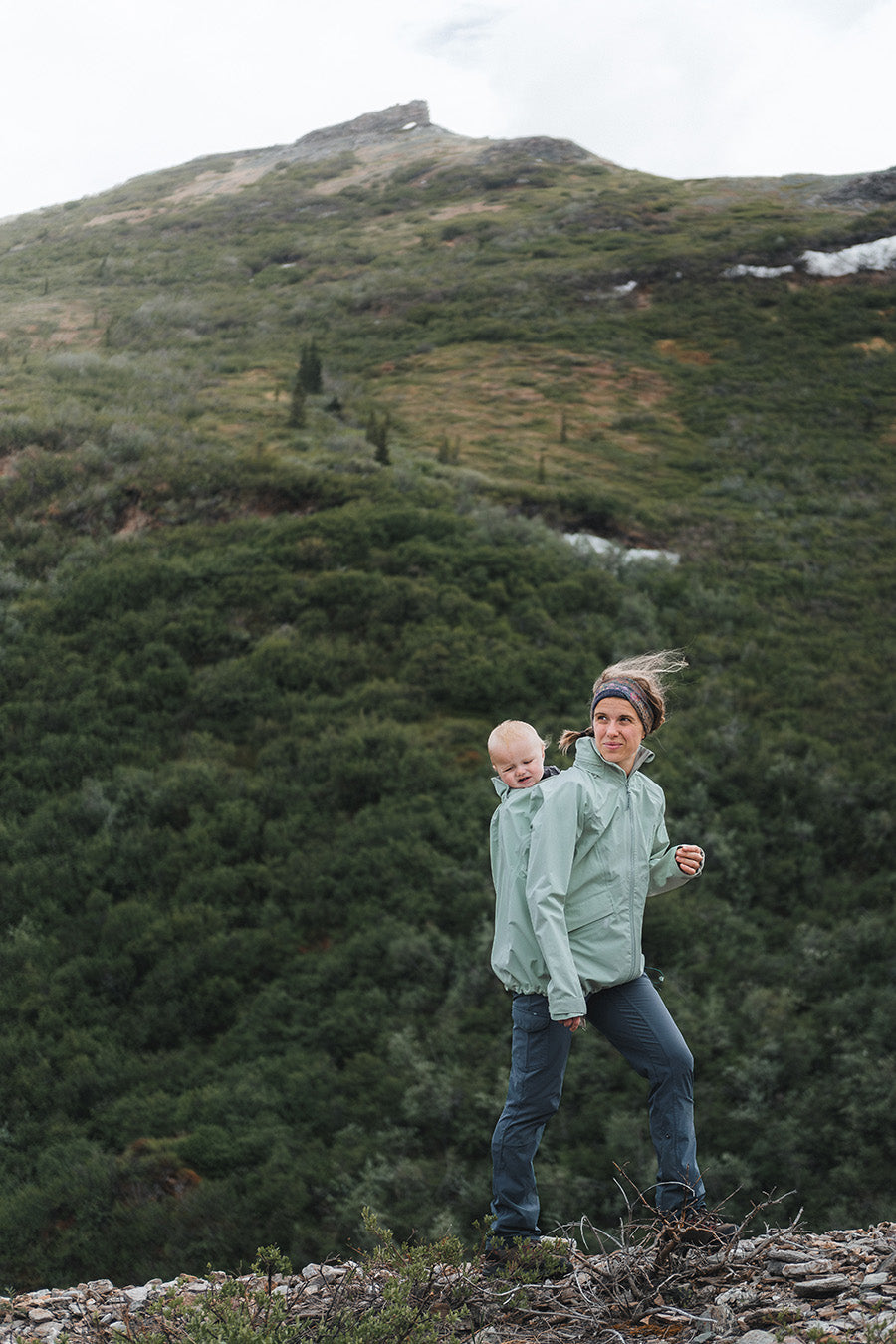 Mamalila Explorer Outdoor Babytrage Jacke - Mint