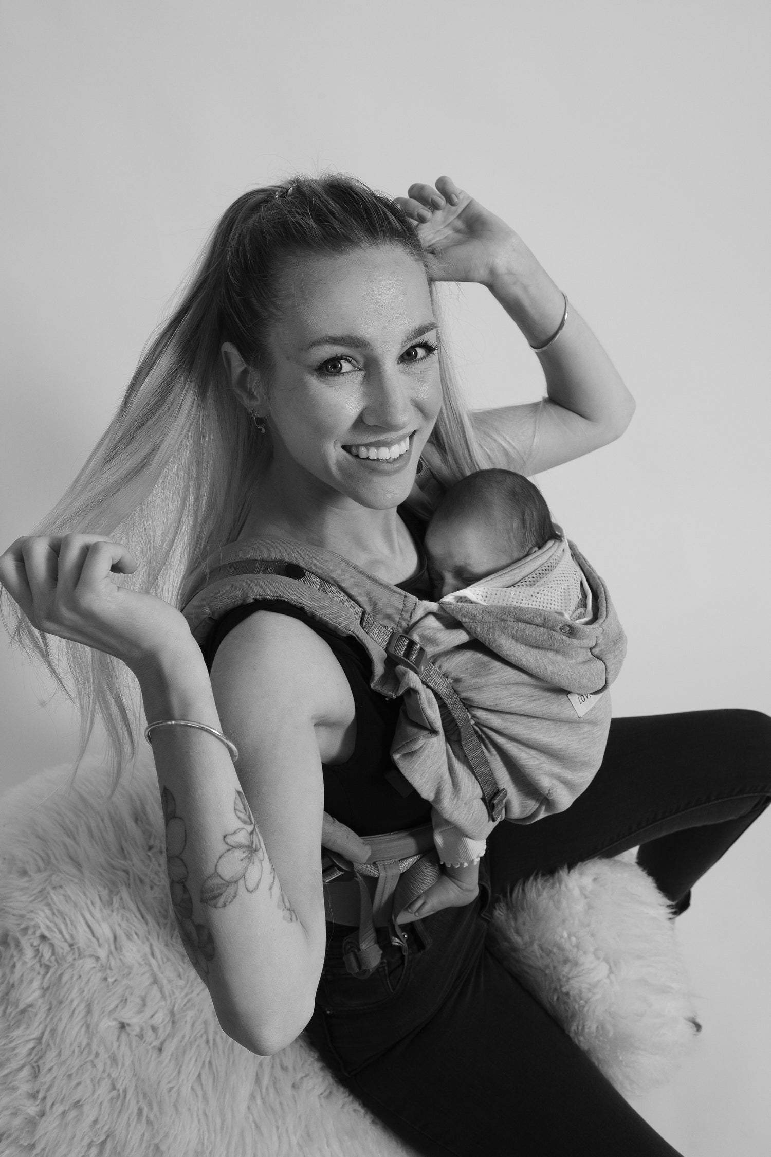 Love Radius HoodieCarrier 2 - Athletic Grau