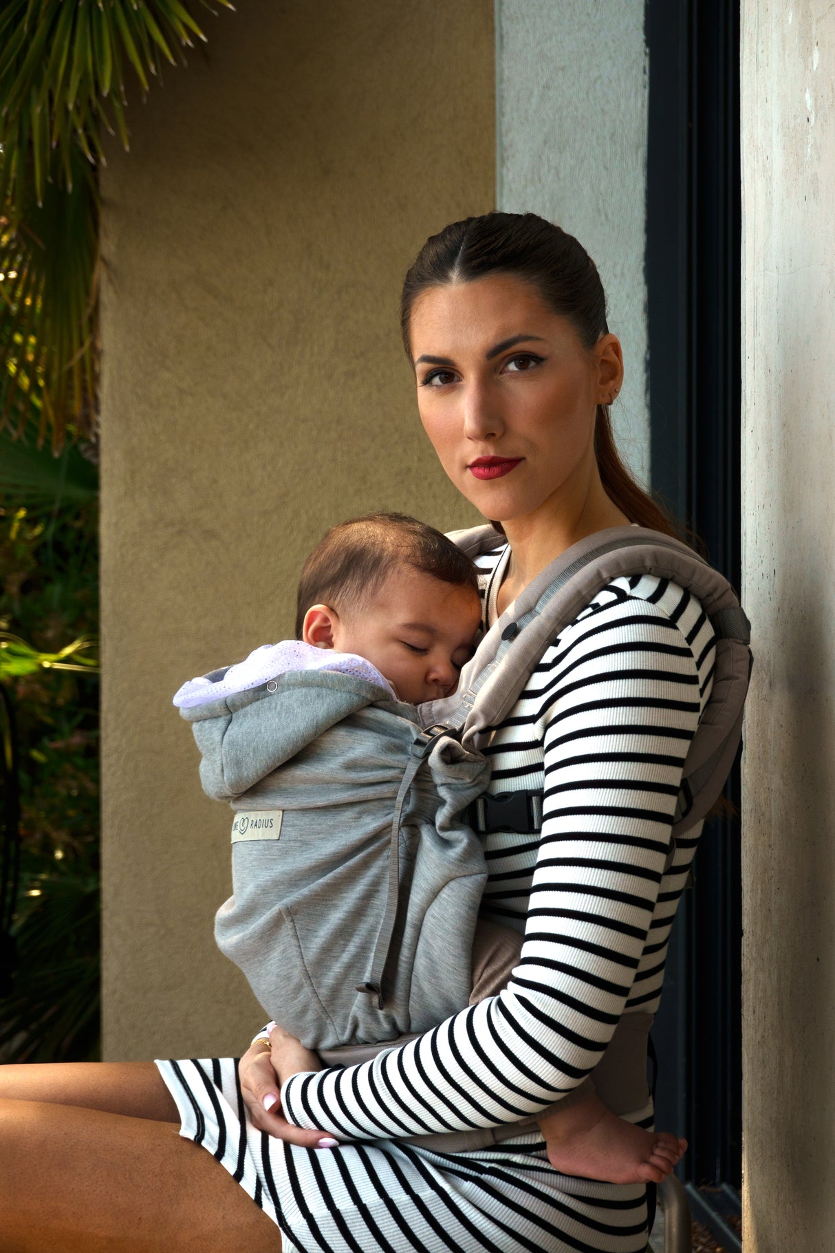 Love Radius HoodieCarrier 2 - Athletic Grau