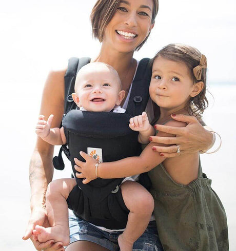 Shop Ergobaby Ergobaby Omni 360 Carrier - Pure Black at Babymaxi