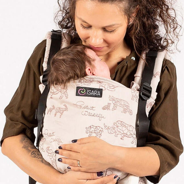 Isara The One - Wildlife Sandy, WWF Collaboration baby carrier with mother holding newborn | Babymaxi