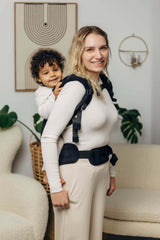 LennyLamb LennyPreschool (up to 30kg) - Little Herringbone Ebony Black toddler carrier with child, ergonomic support | Babymaxi