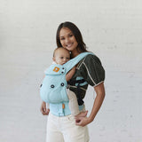 Tula Linen Explore - Robin baby carrier in use, featuring ergonomic design and adjustable settings | Babymaxi