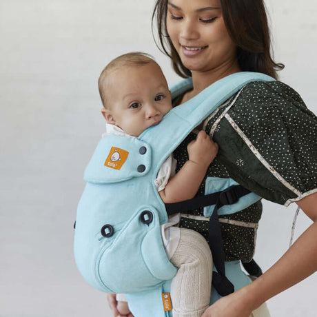 Tula Linen Explore - Robin baby carrier in use, ergonomic design for newborns to toddlers, stylish and comfortable | Babymaxi
